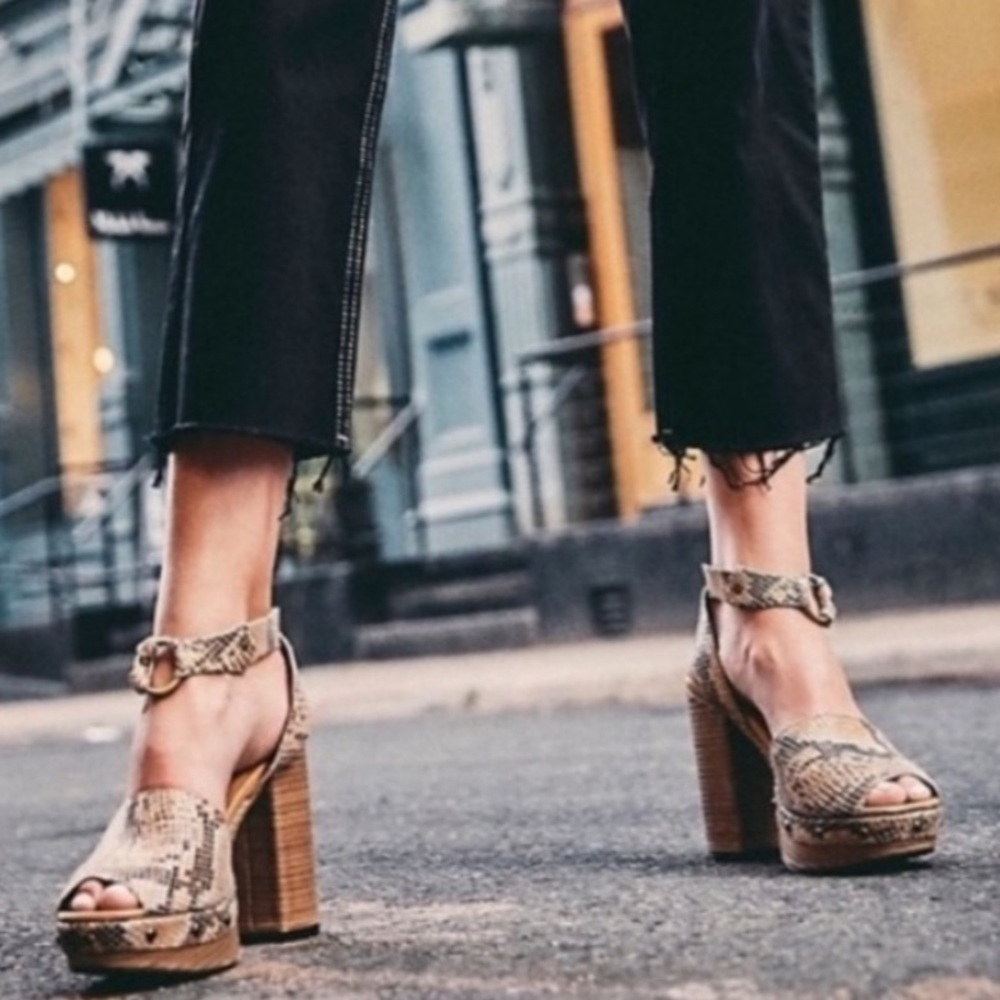 Free People Justine Snake Print Leather Platform Sandals 37/6.5